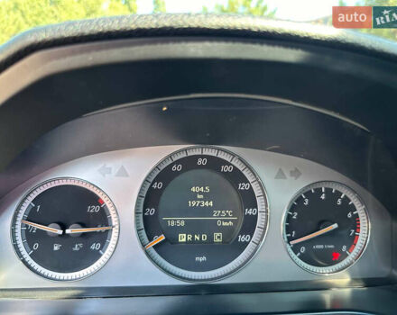 Сірий Мерседес Ц-Клас, об'ємом двигуна 3 л та пробігом 198 тис. км за 8499 $, фото 5 на Automoto.ua