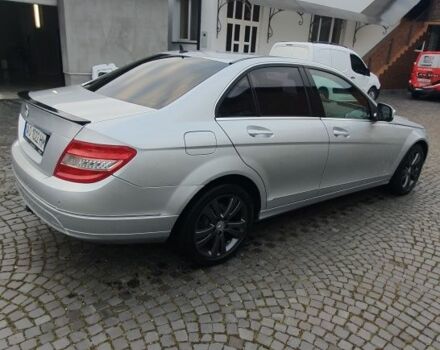 Серый Мерседес Ц-Класс, объемом двигателя 2.1 л и пробегом 355 тыс. км за 7100 $, фото 3 на Automoto.ua