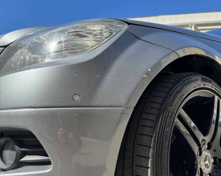 Серый Мерседес Ц-Класс, объемом двигателя 1.8 л и пробегом 270 тыс. км за 8000 $, фото 18 на Automoto.ua