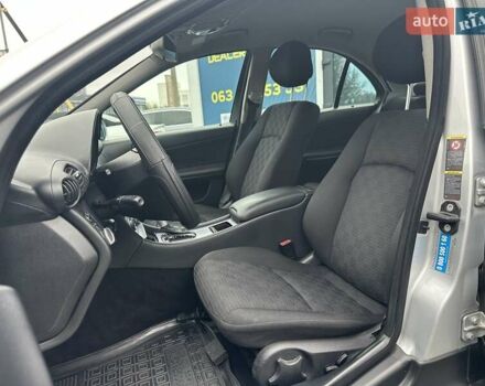 Сірий Мерседес Ц-Клас, об'ємом двигуна 1.8 л та пробігом 217 тис. км за 6190 $, фото 16 на Automoto.ua