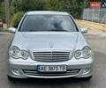 Сірий Мерседес Ц-Клас, об'ємом двигуна 1.8 л та пробігом 215 тис. км за 7200 $, фото 4 на Automoto.ua