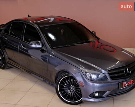 Сірий Мерседес Ц-Клас, об'ємом двигуна 3 л та пробігом 198 тис. км за 8900 $, фото 5 на Automoto.ua
