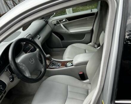 Мерседес Ц-Клас 2007 у Києві на Automoto.ua Сірий Мерседес Ц-Клас, об'ємом двигуна 3 л та пробігом 195 тис. км за 7950 $, фото 6 на Automoto.ua
