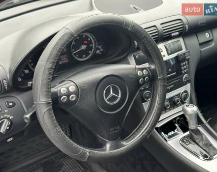 Сірий Мерседес Ц-Клас, об'ємом двигуна 1.8 л та пробігом 217 тис. км за 6190 $, фото 19 на Automoto.ua