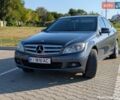 Сірий Мерседес Ц-Клас, об'ємом двигуна 2.15 л та пробігом 325 тис. км за 8699 $, фото 1 на Automoto.ua