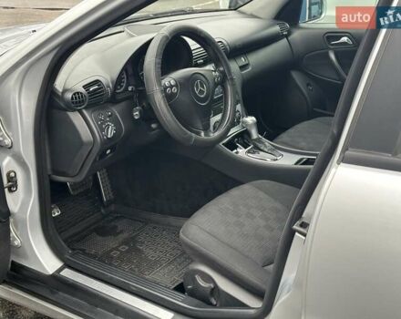 Сірий Мерседес Ц-Клас, об'ємом двигуна 1.8 л та пробігом 217 тис. км за 6190 $, фото 15 на Automoto.ua