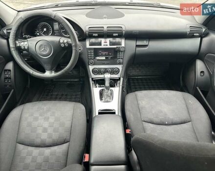 Сірий Мерседес Ц-Клас, об'ємом двигуна 1.8 л та пробігом 217 тис. км за 6190 $, фото 29 на Automoto.ua