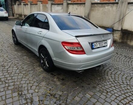 Серый Мерседес Ц-Класс, объемом двигателя 2.1 л и пробегом 355 тыс. км за 7100 $, фото 5 на Automoto.ua