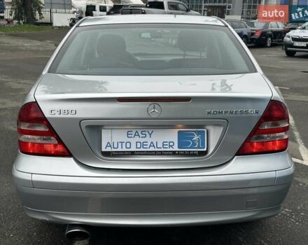 Сірий Мерседес Ц-Клас, об'ємом двигуна 1.8 л та пробігом 217 тис. км за 6190 $, фото 6 на Automoto.ua