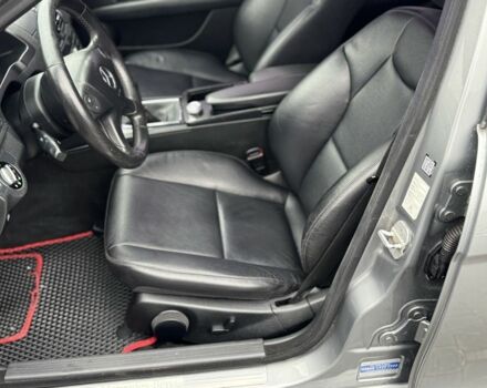Сірий Мерседес Ц-Клас, об'ємом двигуна 2.1 л та пробігом 320 тис. км за 8450 $, фото 6 на Automoto.ua