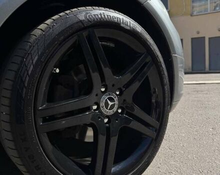 Серый Мерседес Ц-Класс, объемом двигателя 1.8 л и пробегом 270 тыс. км за 8000 $, фото 4 на Automoto.ua