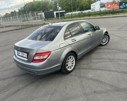 Сірий Мерседес Ц-Клас, об'ємом двигуна 1.8 л та пробігом 257 тис. км за 7500 $, фото 13 на Automoto.ua