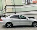 Сірий Мерседес Ц-Клас, об'ємом двигуна 1.8 л та пробігом 306 тис. км за 7200 $, фото 16 на Automoto.ua