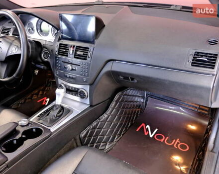 Сірий Мерседес Ц-Клас, об'ємом двигуна 3 л та пробігом 198 тис. км за 8900 $, фото 37 на Automoto.ua