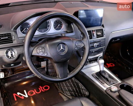 Сірий Мерседес Ц-Клас, об'ємом двигуна 3 л та пробігом 198 тис. км за 8900 $, фото 26 на Automoto.ua