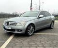 Сірий Мерседес Ц-Клас, об'ємом двигуна 2.1 л та пробігом 320 тис. км за 8450 $, фото 1 на Automoto.ua