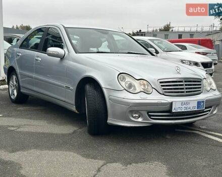 Сірий Мерседес Ц-Клас, об'ємом двигуна 1.8 л та пробігом 217 тис. км за 6190 $, фото 3 на Automoto.ua
