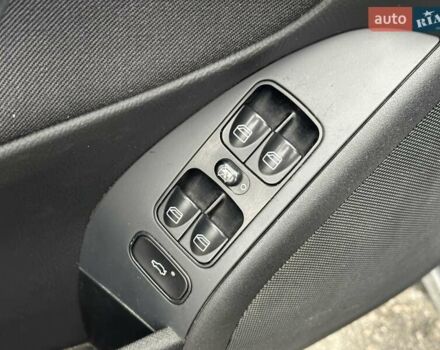 Сірий Мерседес Ц-Клас, об'ємом двигуна 1.8 л та пробігом 217 тис. км за 6190 $, фото 17 на Automoto.ua