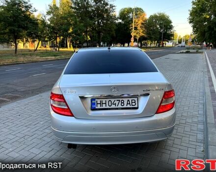 Серый Мерседес Ц-Класс, объемом двигателя 1.8 л и пробегом 275 тыс. км за 8200 $, фото 4 на Automoto.ua