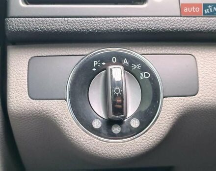 Серый Мерседес Ц-Класс, объемом двигателя 3 л и пробегом 305 тыс. км за 8690 $, фото 22 на Automoto.ua