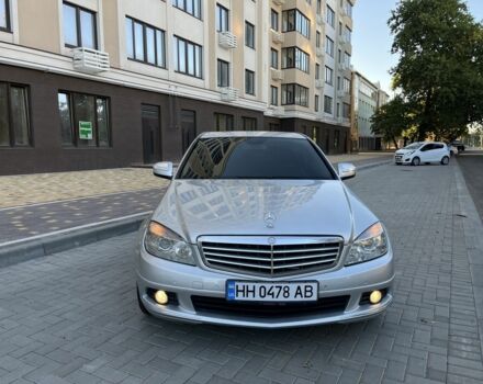 Сірий Мерседес Ц-Клас, об'ємом двигуна 1.8 л та пробігом 275 тис. км за 8200 $, фото 2 на Automoto.ua