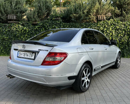 Серый Мерседес Ц-Класс, объемом двигателя 1.8 л и пробегом 226 тыс. км за 9000 $, фото 6 на Automoto.ua