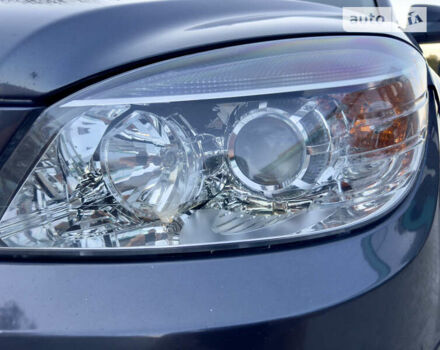 Сірий Мерседес Ц-Клас, об'ємом двигуна 2.15 л та пробігом 300 тис. км за 10800 $, фото 68 на Automoto.ua