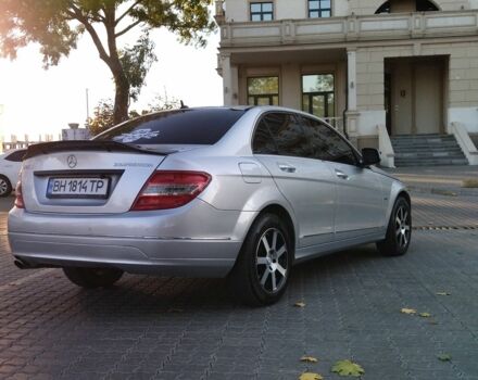 Серый Мерседес Ц-Класс, объемом двигателя 1.8 л и пробегом 220 тыс. км за 9000 $, фото 5 на Automoto.ua
