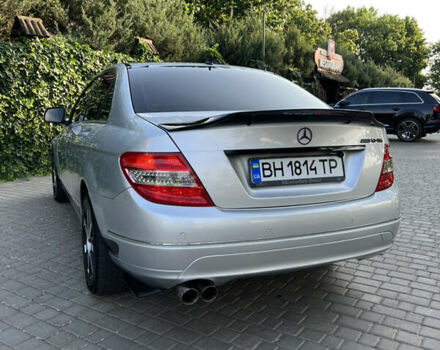 Серый Мерседес Ц-Класс, объемом двигателя 1.8 л и пробегом 226 тыс. км за 9000 $, фото 10 на Automoto.ua