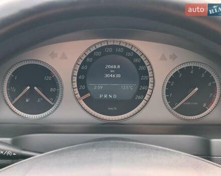 Серый Мерседес Ц-Класс, объемом двигателя 3 л и пробегом 305 тыс. км за 8690 $, фото 19 на Automoto.ua