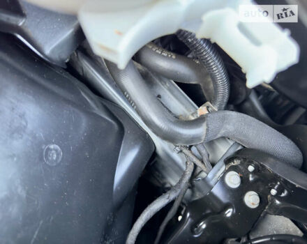 Сірий Мерседес Ц-Клас, об'ємом двигуна 2.15 л та пробігом 300 тис. км за 10800 $, фото 53 на Automoto.ua