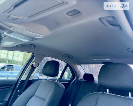 Сірий Мерседес Ц-Клас, об'ємом двигуна 2.15 л та пробігом 300 тис. км за 10800 $, фото 42 на Automoto.ua