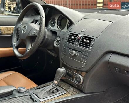 Мерседес Ц-Класс 2008 в Одессе на Automoto.ua Серый Мерседес Ц-Класс, объемом двигателя 1.8 л и пробегом 161 тыс. км за 11800 $, фото 64 на Automoto.ua