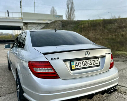 Серый Мерседес Ц-Класс, объемом двигателя 6.21 л и пробегом 64 тыс. км за 29000 $, фото 4 на Automoto.ua