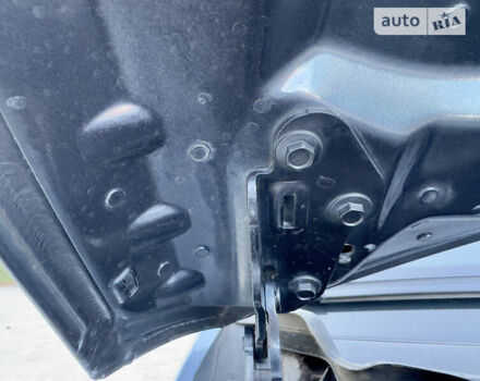 Сірий Мерседес Ц-Клас, об'ємом двигуна 2.15 л та пробігом 300 тис. км за 10800 $, фото 52 на Automoto.ua