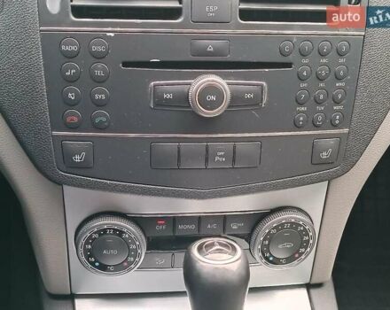 Серый Мерседес Ц-Класс, объемом двигателя 3 л и пробегом 305 тыс. км за 8690 $, фото 23 на Automoto.ua