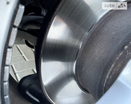 Сірий Мерседес Ц-Клас, об'ємом двигуна 2.15 л та пробігом 300 тис. км за 10800 $, фото 57 на Automoto.ua