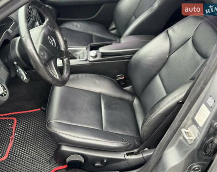 Серый Мерседес Ц-Класс, объемом двигателя 2.2 л и пробегом 320 тыс. км за 8400 $, фото 7 на Automoto.ua