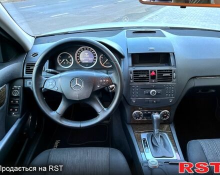 Серый Мерседес Ц-Класс, объемом двигателя 1.8 л и пробегом 275 тыс. км за 8200 $, фото 7 на Automoto.ua