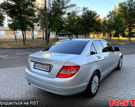 Серый Мерседес Ц-Класс, объемом двигателя 1.8 л и пробегом 275 тыс. км за 8200 $, фото 3 на Automoto.ua