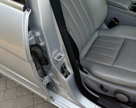 Серый Мерседес Ц-Класс, объемом двигателя 1.8 л и пробегом 226 тыс. км за 9000 $, фото 17 на Automoto.ua