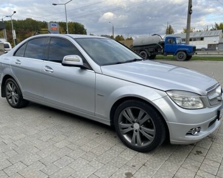 Сірий Мерседес Ц-Клас, об'ємом двигуна 1.8 л та пробігом 295 тис. км за 7500 $, фото 4 на Automoto.ua