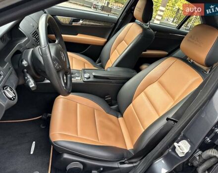 Мерседес Ц-Класс 2008 в Одессе на Automoto.ua Серый Мерседес Ц-Класс, объемом двигателя 1.8 л и пробегом 161 тыс. км за 11800 $, фото 59 на Automoto.ua