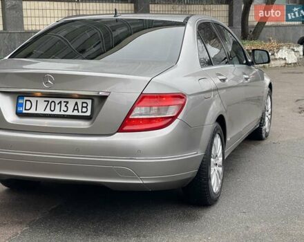 Серый Мерседес Ц-Класс, объемом двигателя 1.8 л и пробегом 188 тыс. км за 9200 $, фото 4 на Automoto.ua