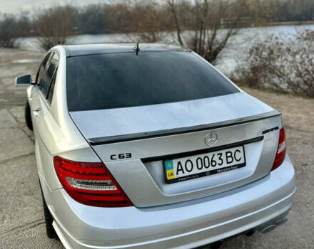Серый Мерседес Ц-Класс, объемом двигателя 6.21 л и пробегом 64 тыс. км за 29000 $, фото 6 на Automoto.ua