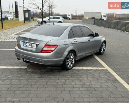 Серый Мерседес Ц-Класс, объемом двигателя 2.2 л и пробегом 320 тыс. км за 8400 $, фото 4 на Automoto.ua