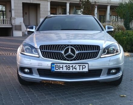 Серый Мерседес Ц-Класс, объемом двигателя 1.8 л и пробегом 220 тыс. км за 9000 $, фото 11 на Automoto.ua