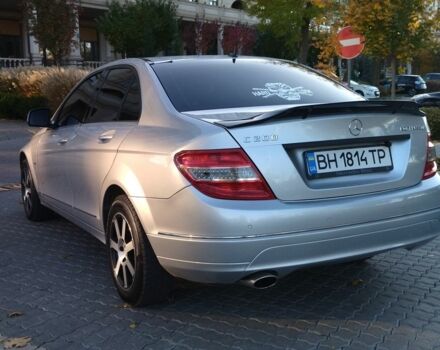 Серый Мерседес Ц-Класс, объемом двигателя 1.8 л и пробегом 220 тыс. км за 9000 $, фото 4 на Automoto.ua