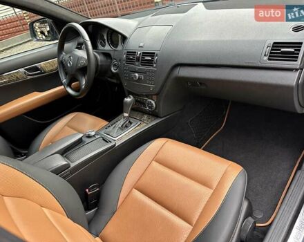 Мерседес Ц-Класс 2008 в Одессе на Automoto.ua Серый Мерседес Ц-Класс, объемом двигателя 1.8 л и пробегом 161 тыс. км за 11800 $, фото 43 на Automoto.ua