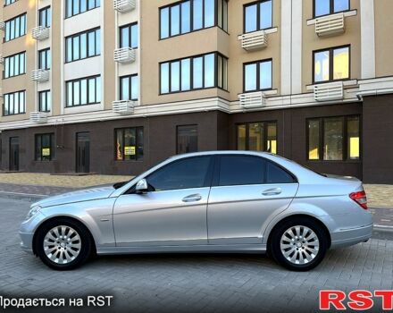 Серый Мерседес Ц-Класс, объемом двигателя 1.8 л и пробегом 275 тыс. км за 8200 $, фото 5 на Automoto.ua